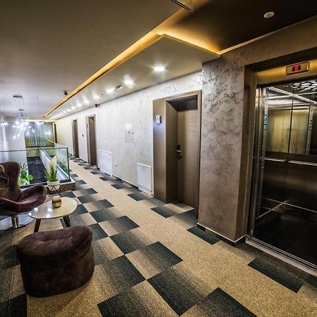Hotel River Bijeljina Exteriör bild