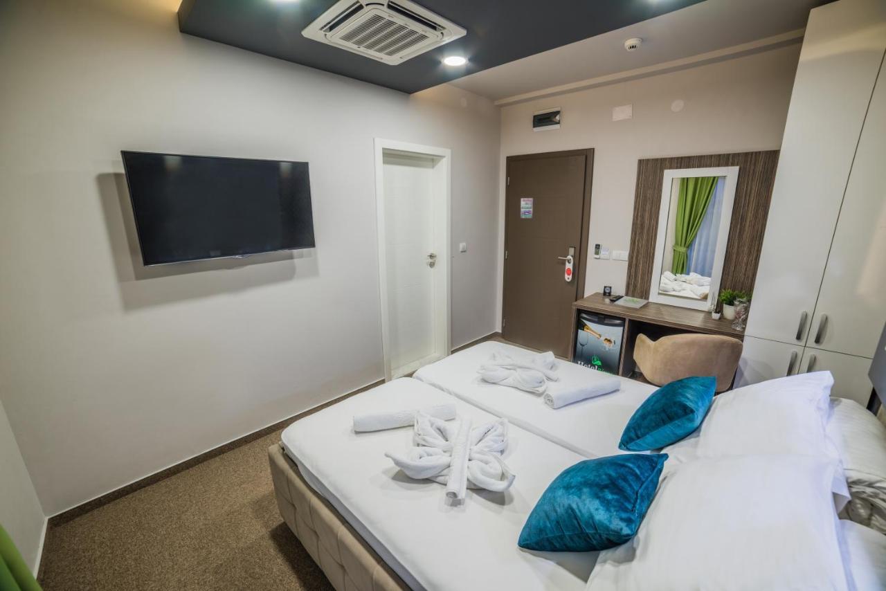 Hotel River Bijeljina Exteriör bild