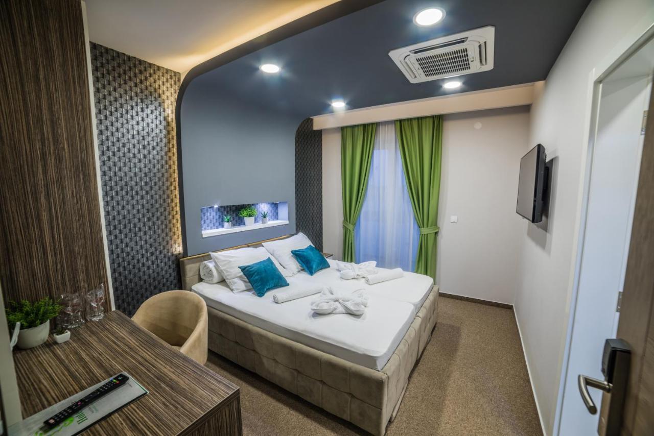 Hotel River Bijeljina Exteriör bild