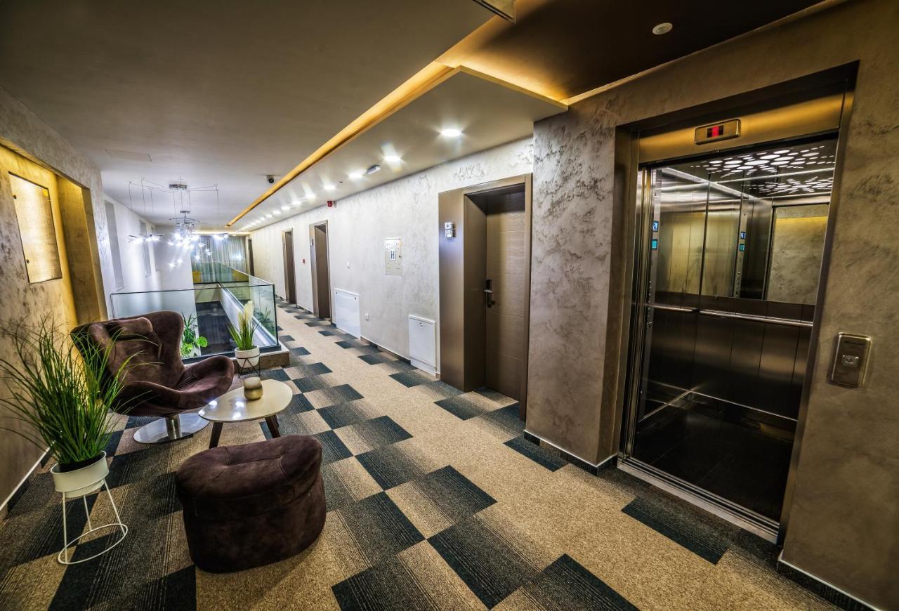 Hotel River Bijeljina Exteriör bild