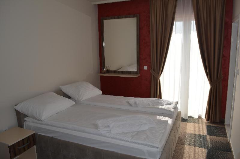 Hotel River Bijeljina Rum bild