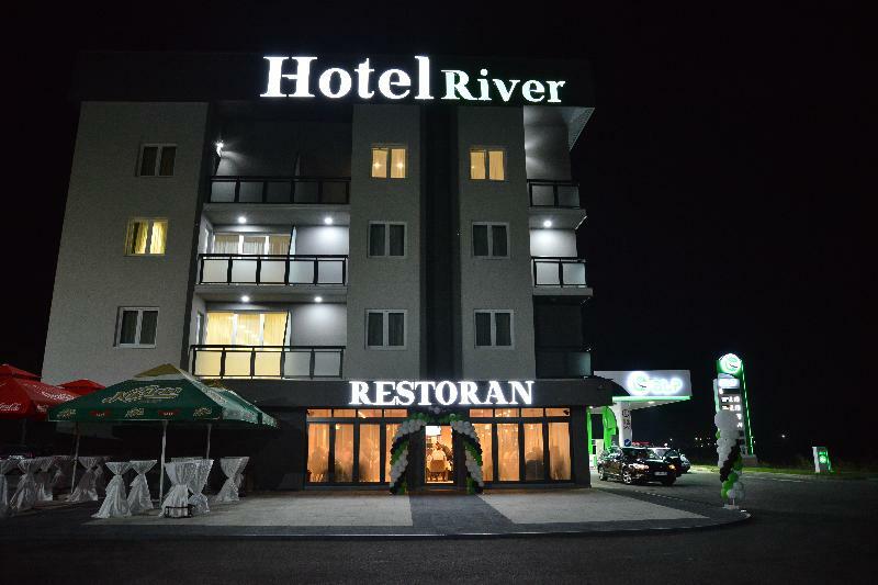 Hotel River Bijeljina Exteriör bild